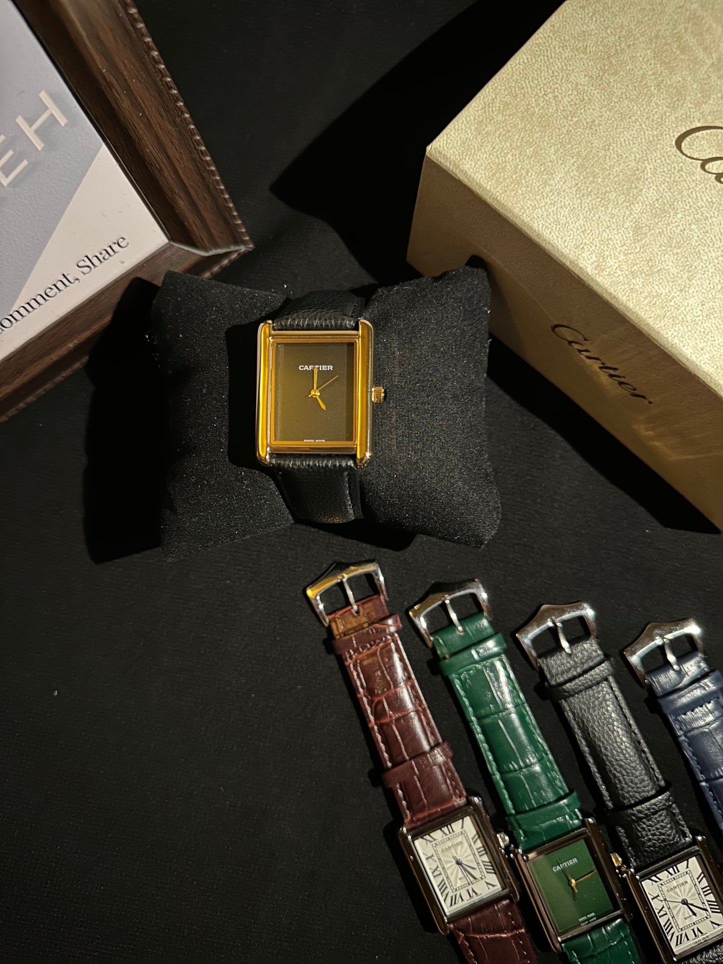 Cart-ier Tank Gold Minimalistic Marker-Less Dial Pebble Strap