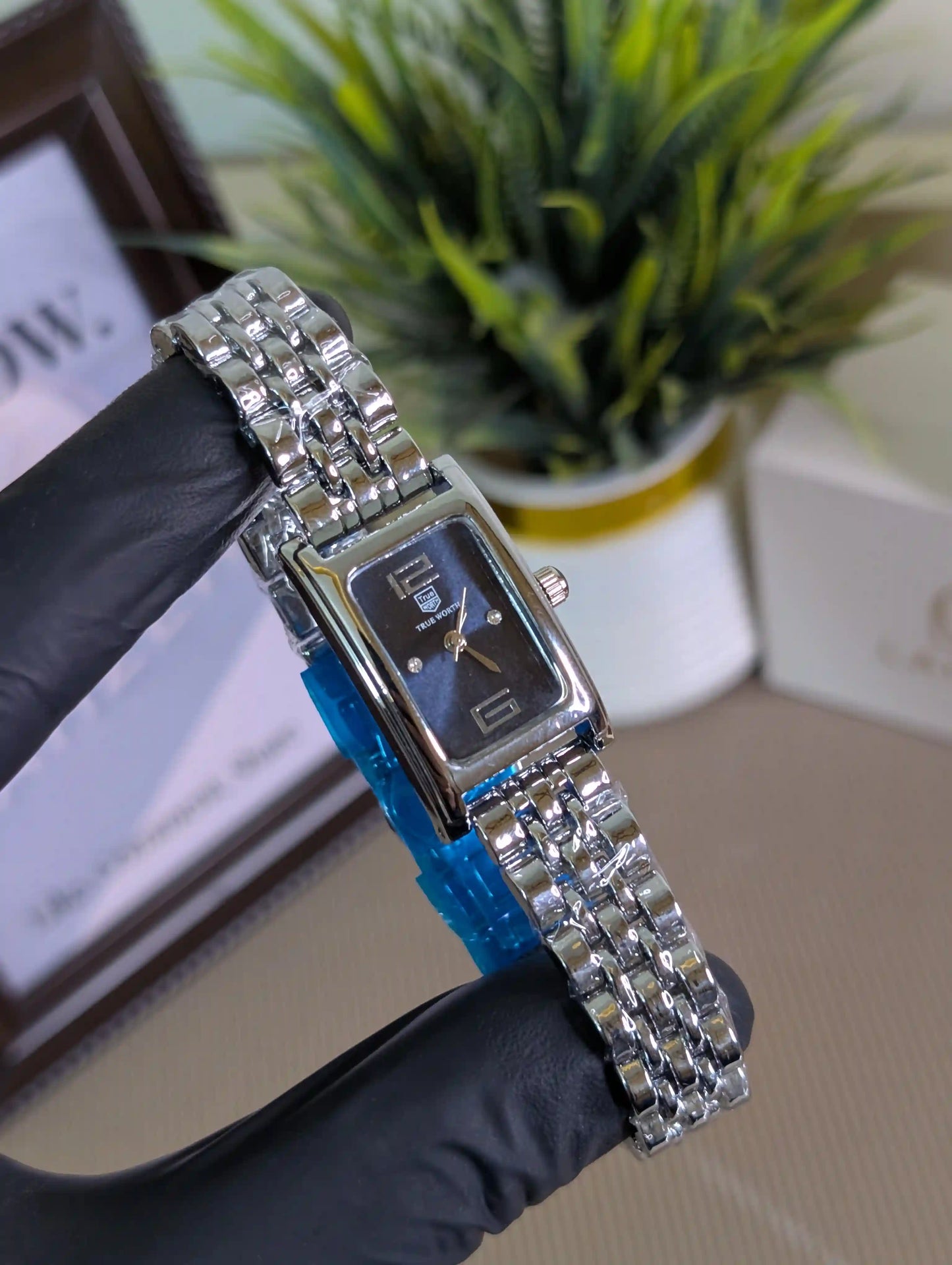 True Worth Cart-ier style (Two-tone/Silver)