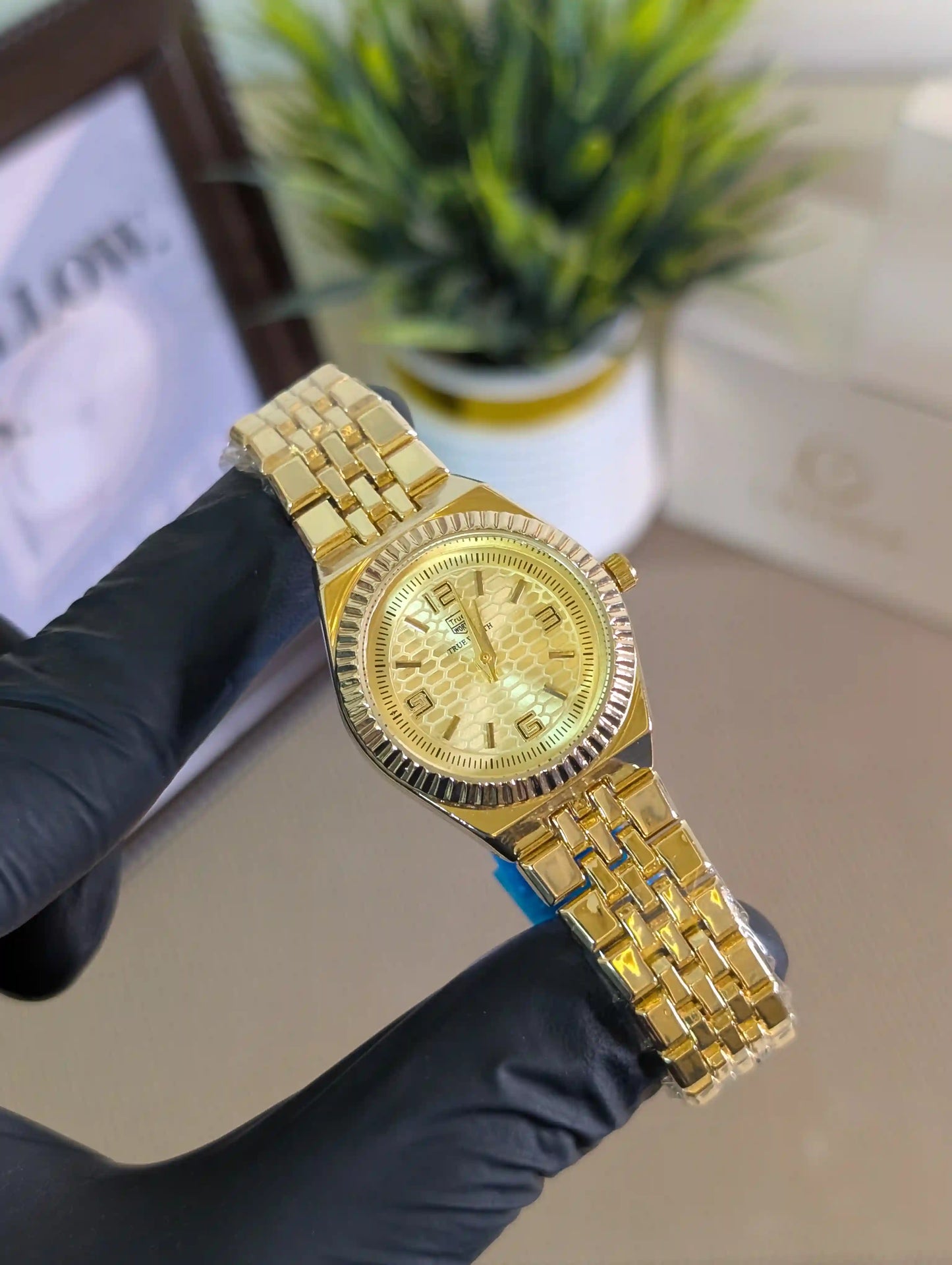 TW (Rlx style) Gold
