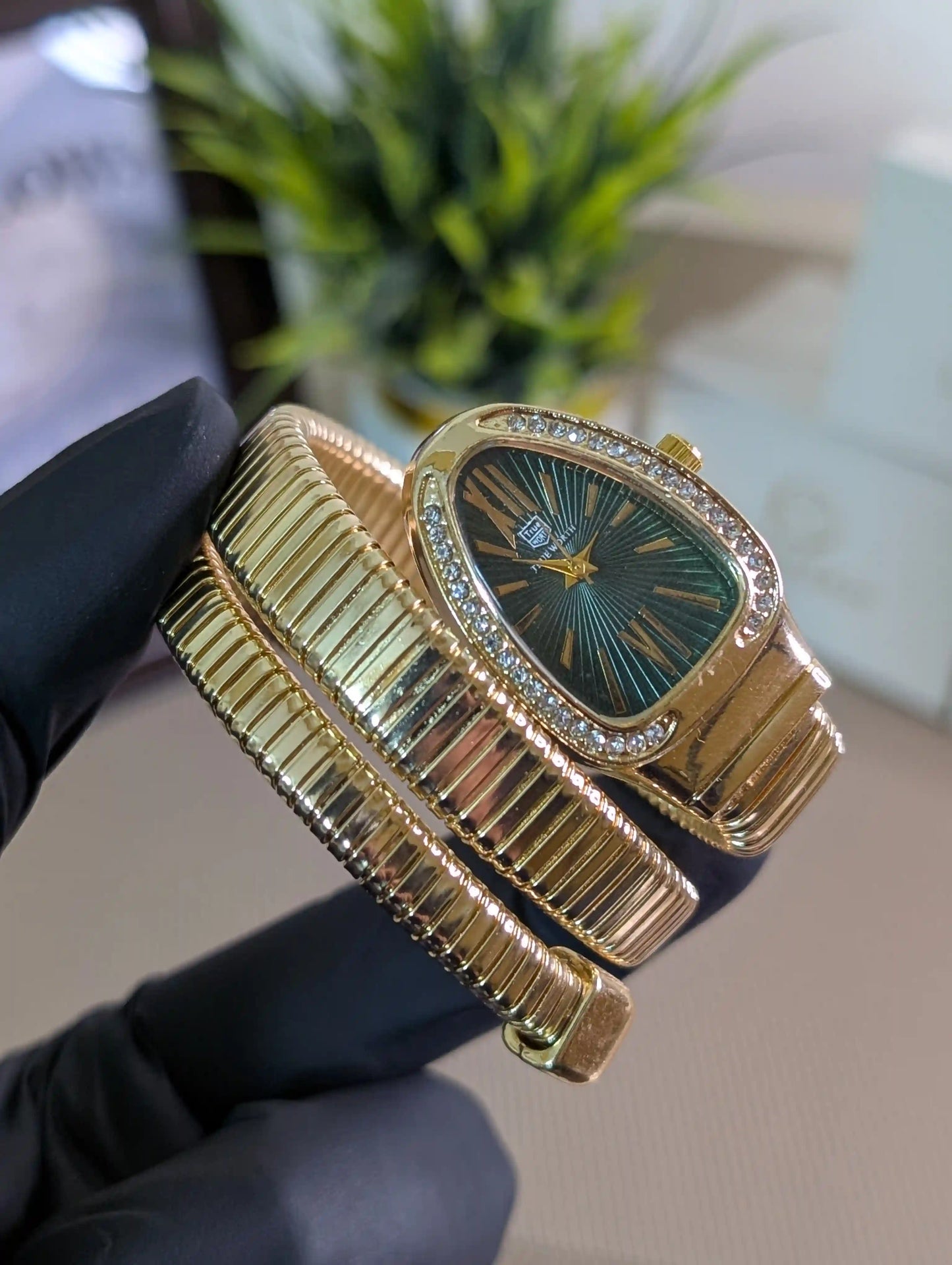 TW Snake Watch (Gold/Silver)