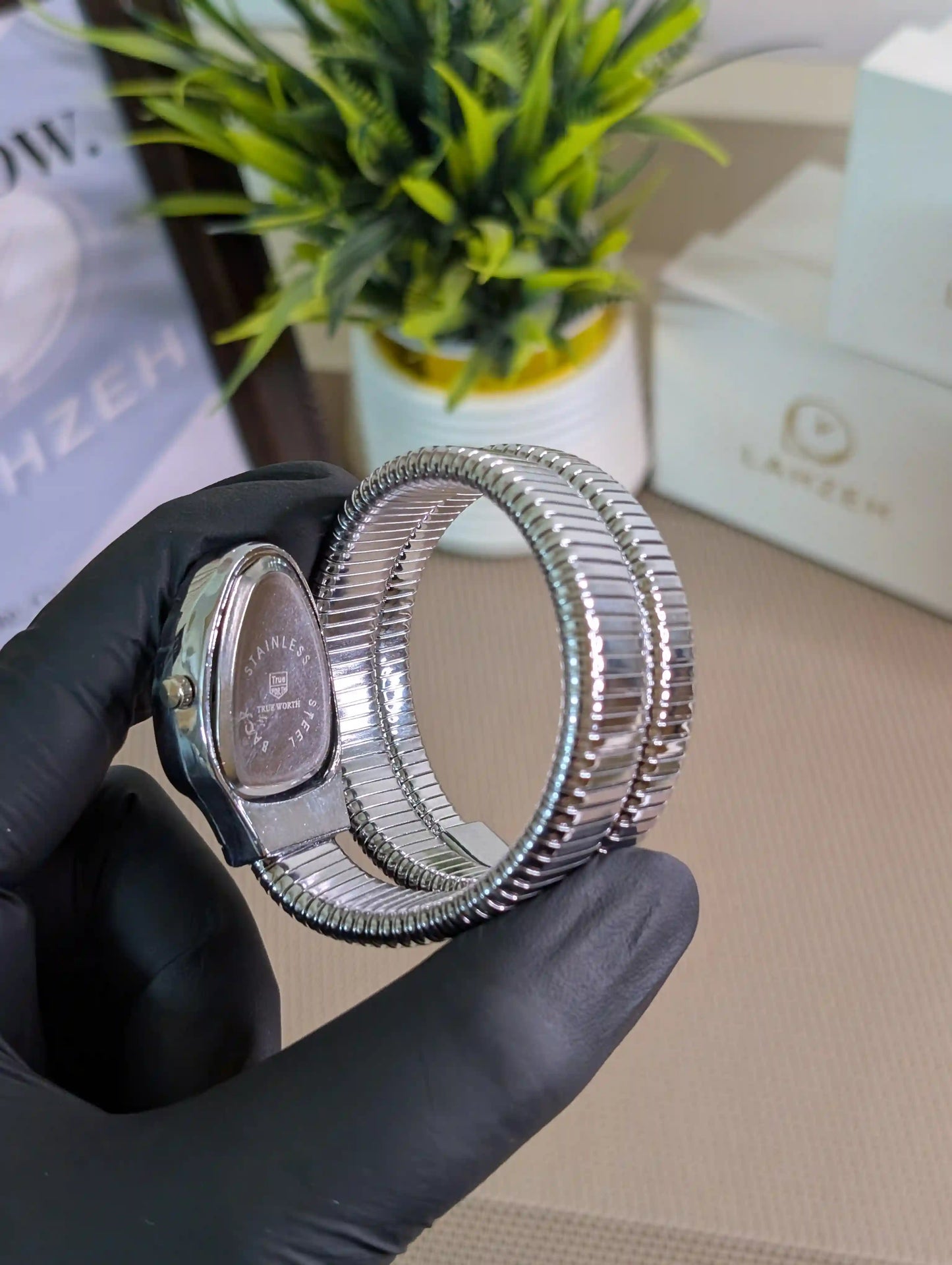 TW Snake Watch (Gold/Silver)