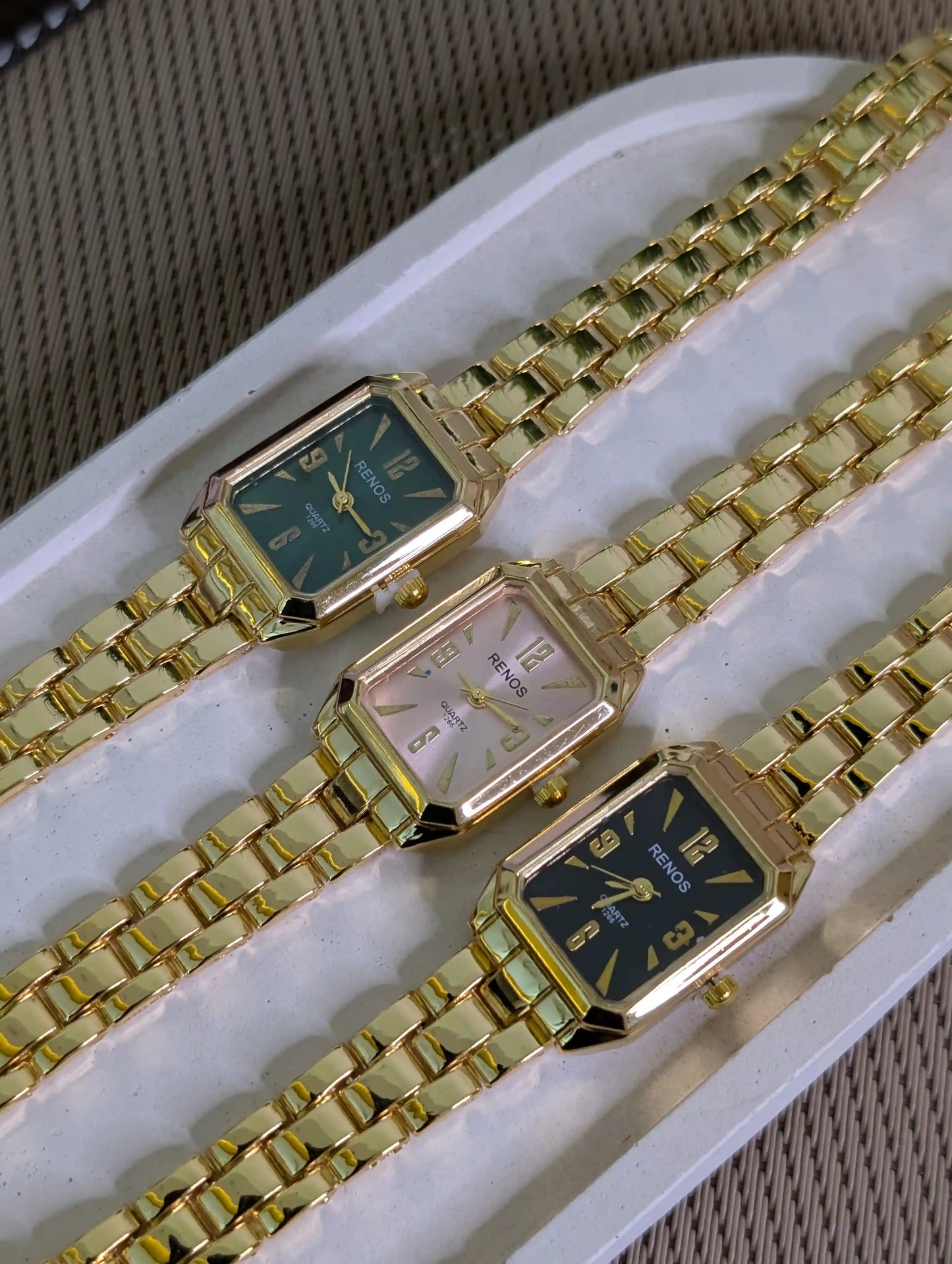 Renos Gold Dial