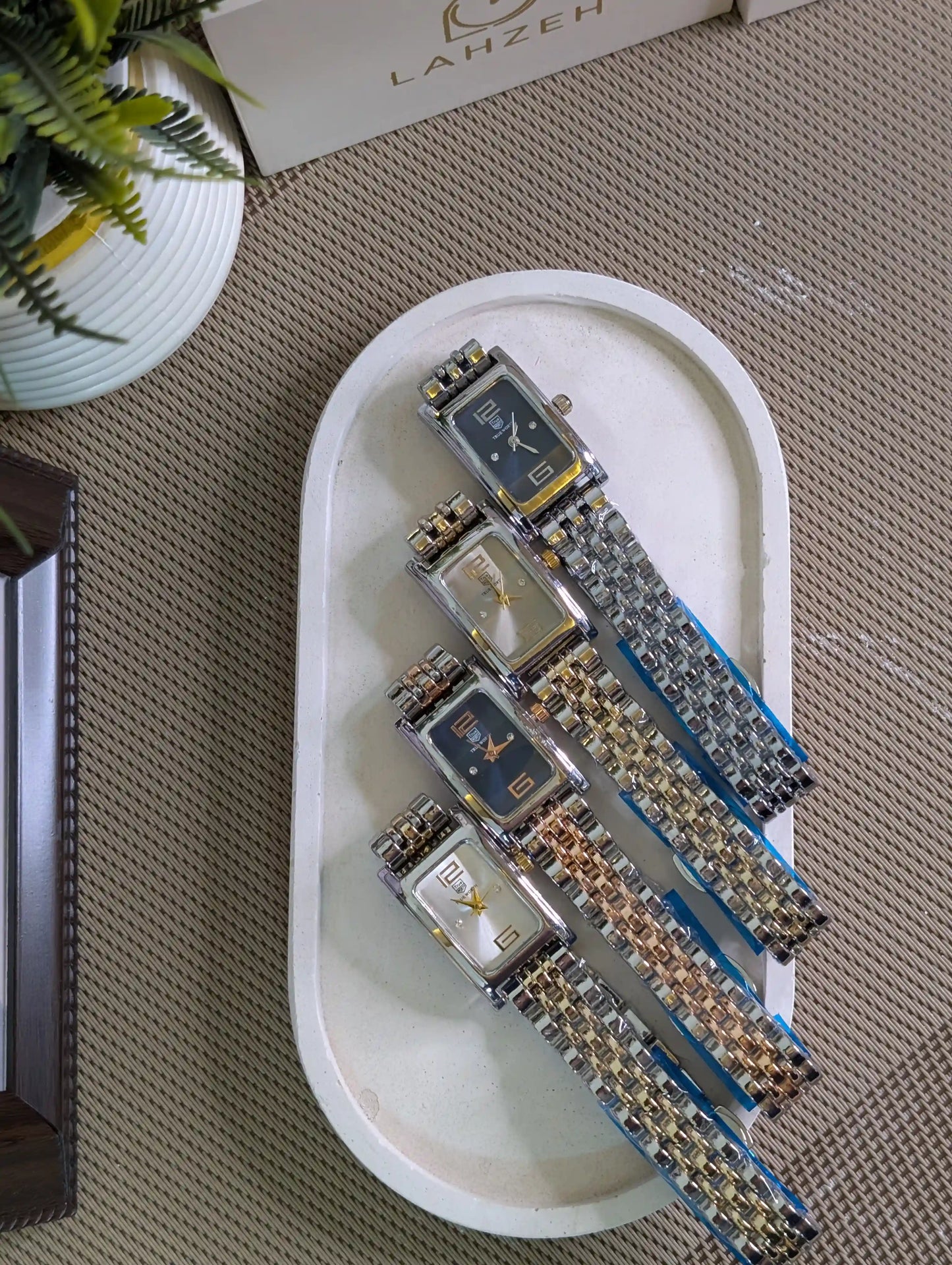 True Worth Cart-ier style (Two-tone/Silver)