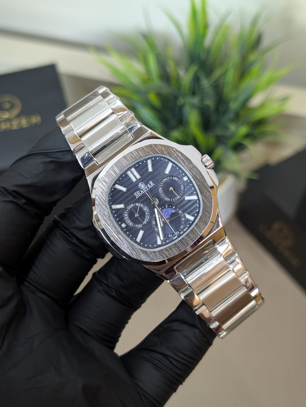 Seastar L004 Chronograph