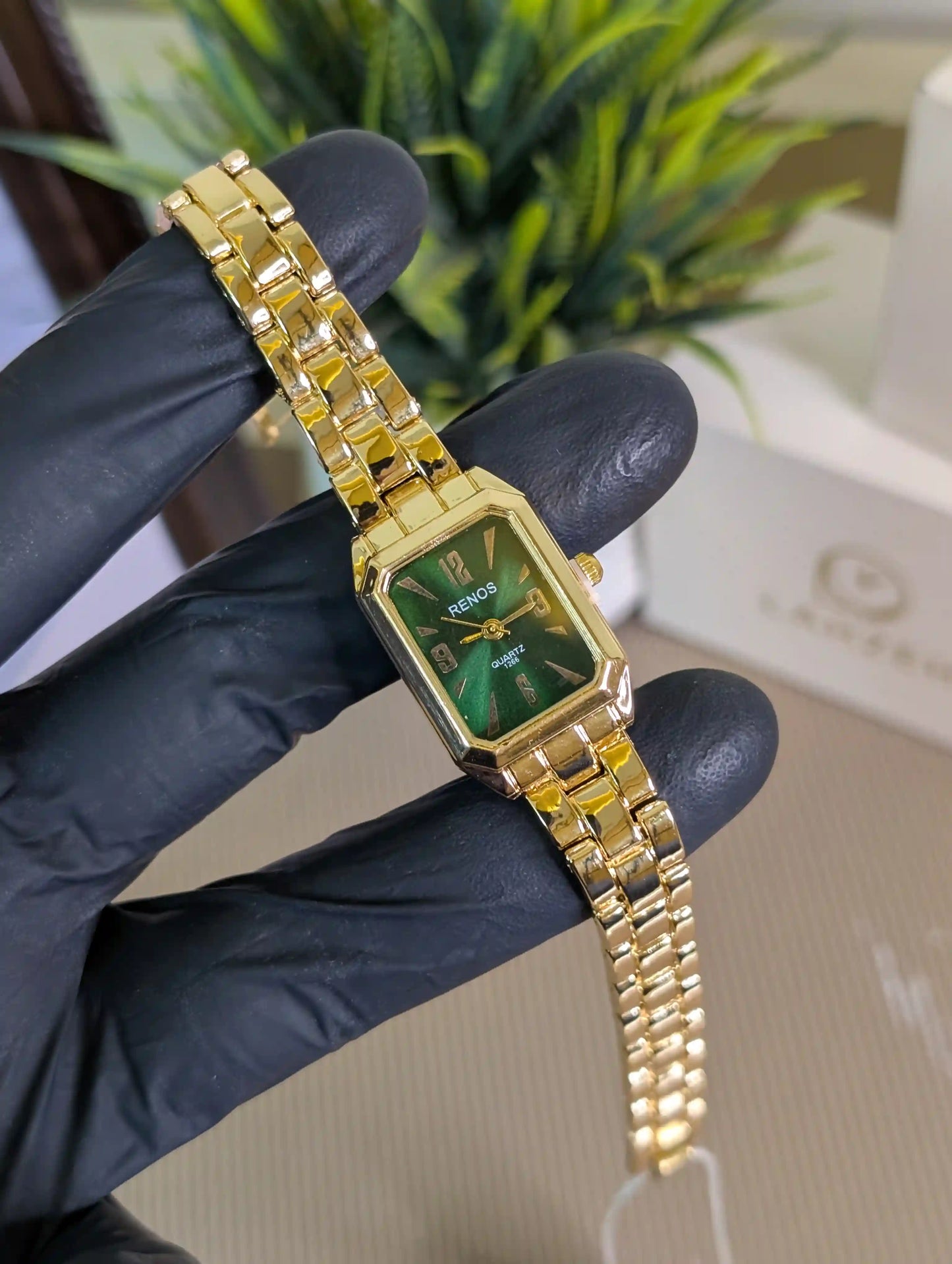 Renos Gold Dial